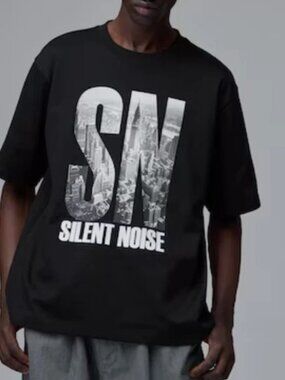GU Japan Harajuku Graphic T-Shirt Dry Ponte UNDERCOVER Silent Noise Size Small